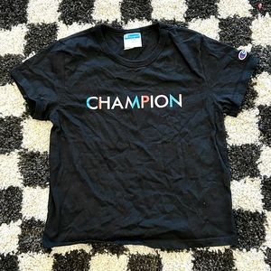 Champion cropped shirt